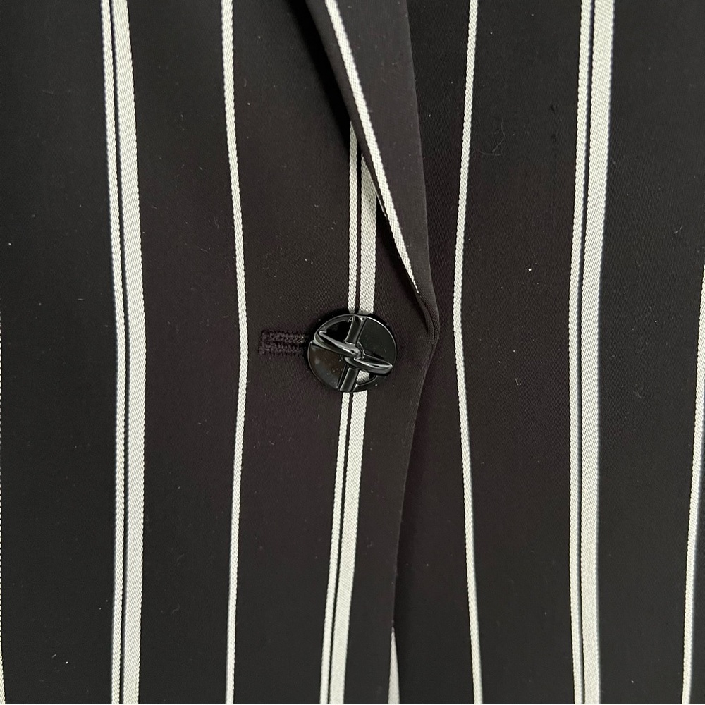Nine West 2 piece pant suit - Picture 5 of 10